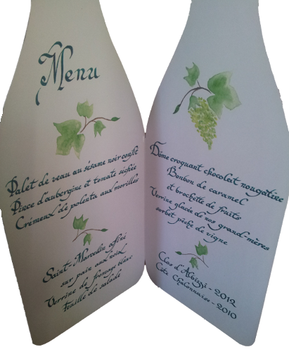 Menu de mariage thème de a vigne. Hauteur 29 cm.